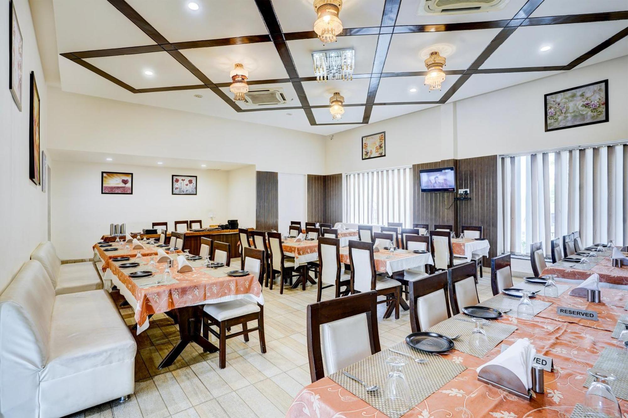 Hotel Amrit Manthan Chittorgarh Exterior photo