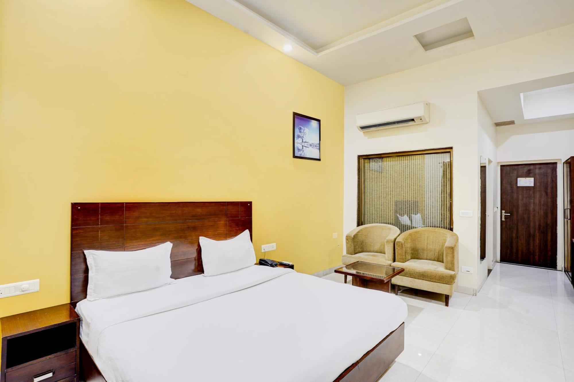 Hotel Amrit Manthan Chittorgarh Exterior photo